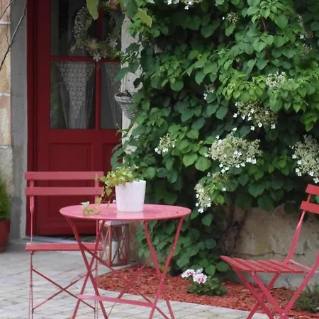 Grange Renovee Avec Jardin, Proche Montlucon - Fr-1-489-408 * Deneuille-les-Mines